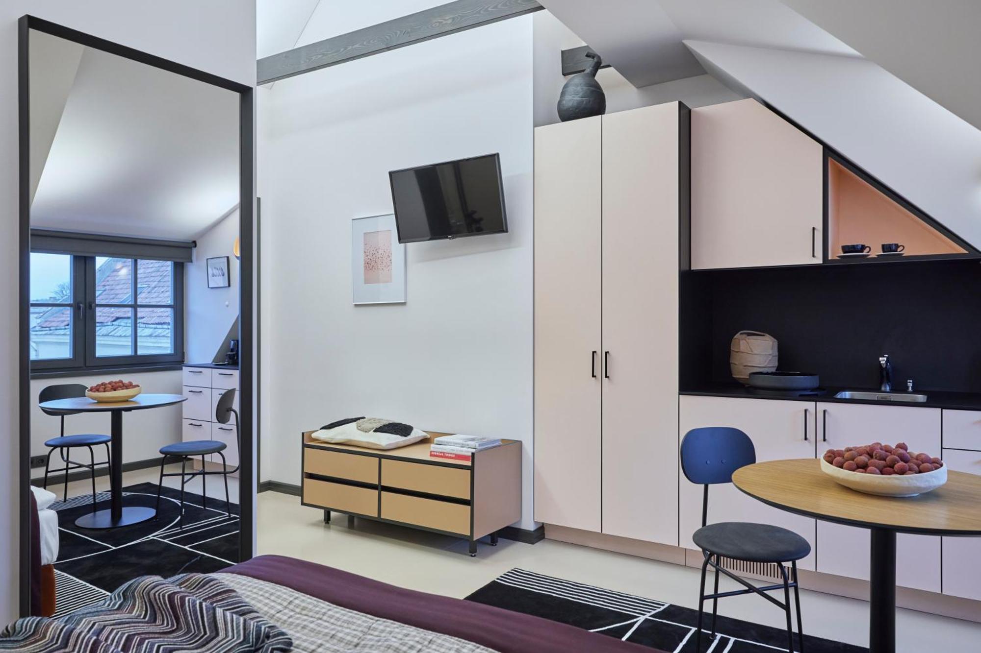 Rooma Apartments VNO Rum bild